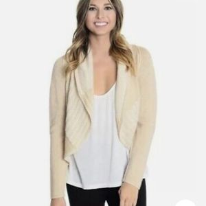 🦋Cabi wool circle cardigan sweater beige small style 483